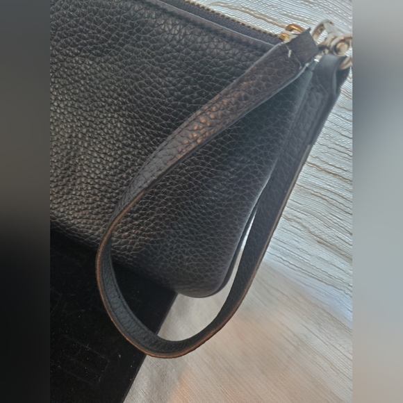 Kate Spade Chester Street Tinie Pebbled Leather Tassel Wristlet Classic - Picture 5 of 5